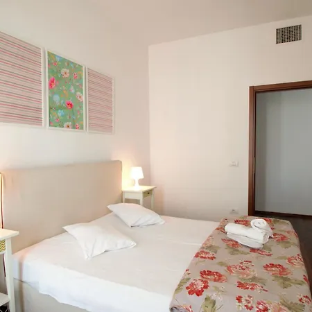 Mosilor Hotel apartamentowy 3*