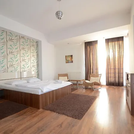Hotel apartamentowy Mosilor