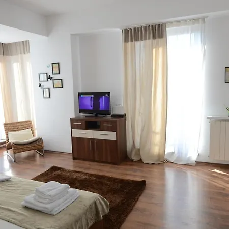 Hotel apartamentowy Mosilor