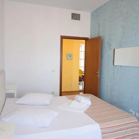 Hotel apartamentowy Mosilor 3*