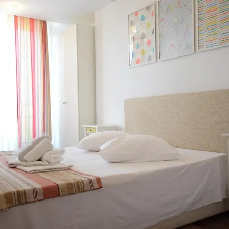 Hotel apartamentowy Mosilor